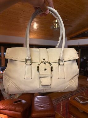 Y2K Coach vintage soho Hampton white leather 2003
